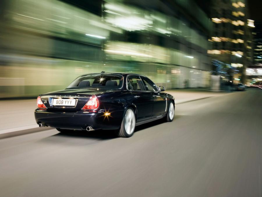  Jaguar XJ Portfolio 2008 года  (фото 6 из 8)